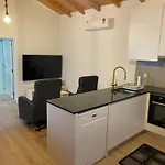 Cozy In Historic Downtown - Farm Views - Walk To Casa de Férias *