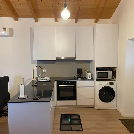 Σπίτι διακοπών Cozy In Historic Downtown - Farm Views - Walk To