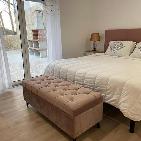 Cozy In Historic Downtown - Farm Views - Walk To Σπίτι διακοπών